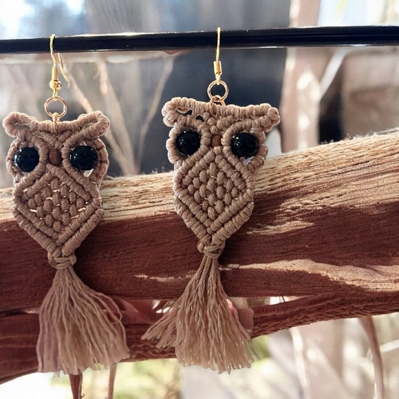 Owl macrame earrings 70s vibes Macrame Wood Hypoallergenic Ear wires Adorable - Picture 7 of 15